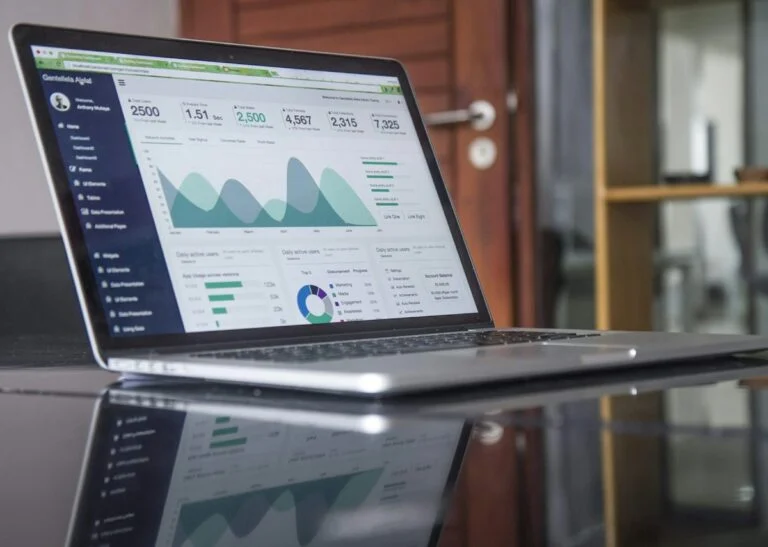Why ROAS Drops When You Scale Meta Ads (And How to Fix It)